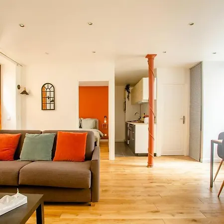 Quiet Apartment, Lively Area,Next To Eiffel Tower. Paris Exterior foto