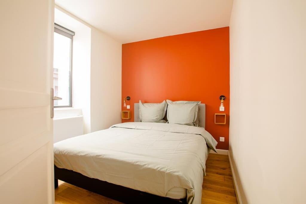 Appartement Quiet Apartment, Lively Area,next To Eiffel Tower. Parijs